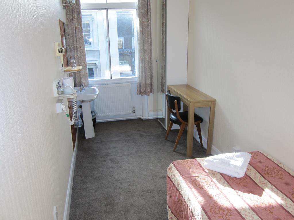 Ruskin Hotel London Room photo